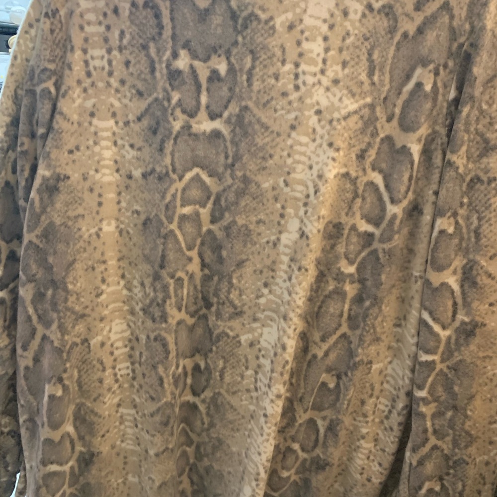 Snake Print Long Duster - Picture 8 of 9